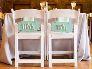 mr and mrs chair signs