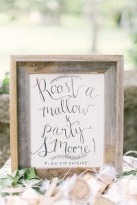 outdoor wedding inspiration smores bar