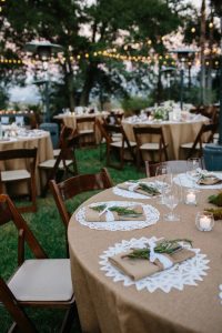 outdoor wedding table settings - outdoor wedding inspiration